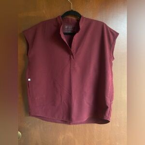 Figs Women's small Rafaela scrub top & Zamora Jogger pants in medium petite